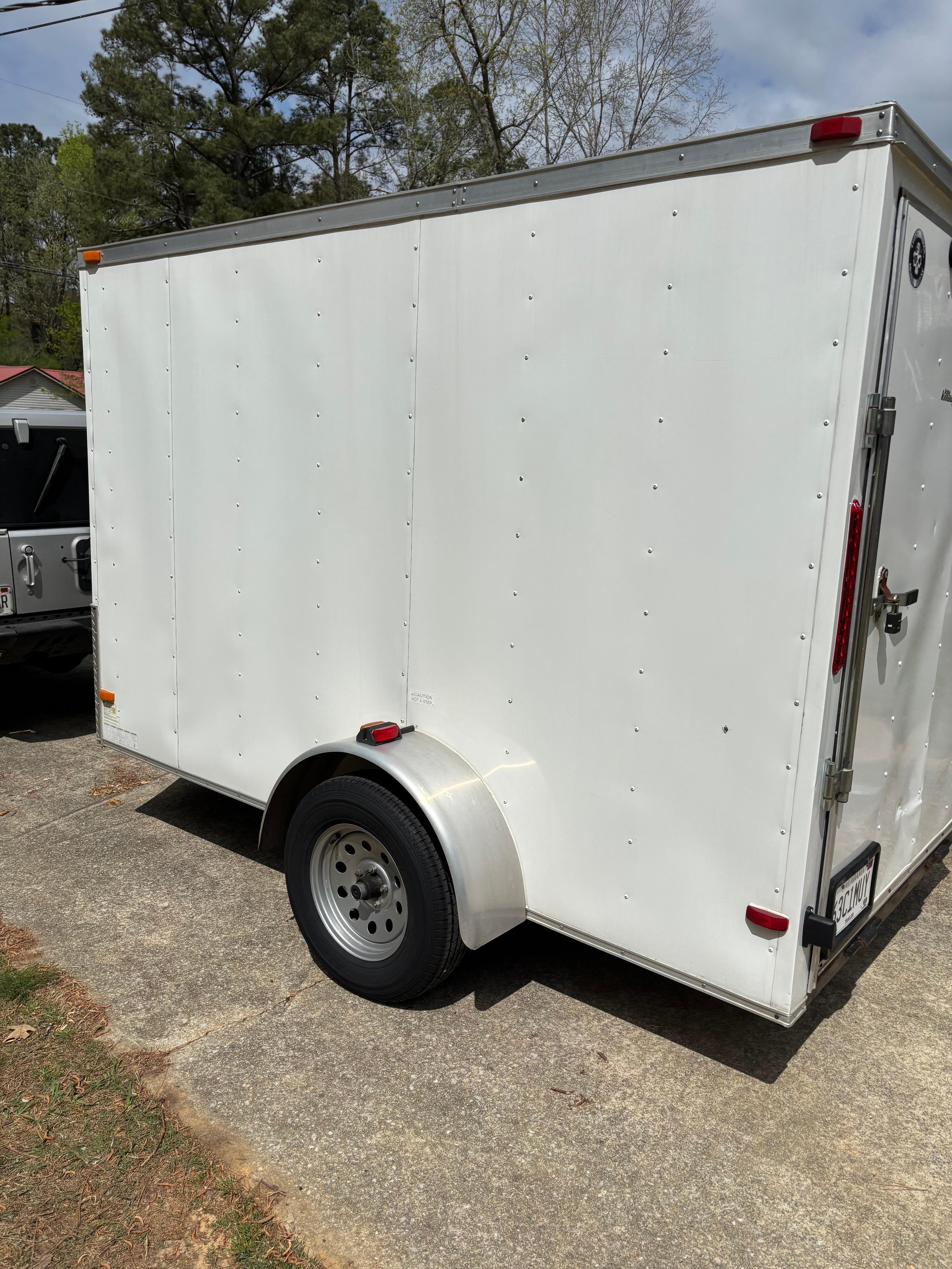 10ft Enclosed Trailer - 2,400 lbs capacity trailer rental in McCalla, Alabama thumbnail 2