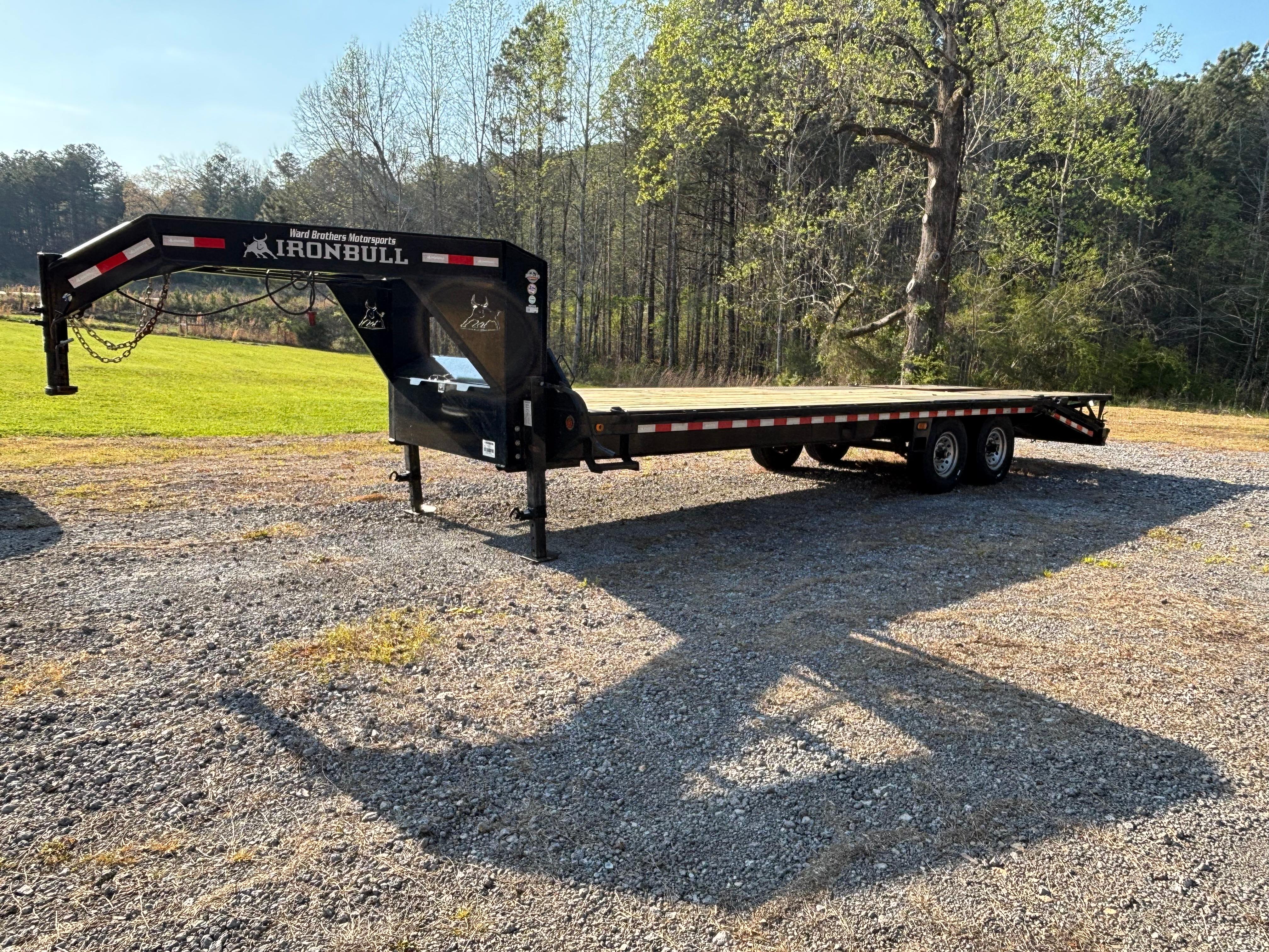 25' Ironbull Gooseneck w/ Mega Ramps - 10,000 lbs capacity trailer rental in McCalla, Alabama thumbnail 3